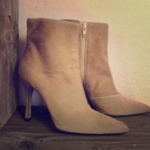 Gina Blonde real leather hide boots.